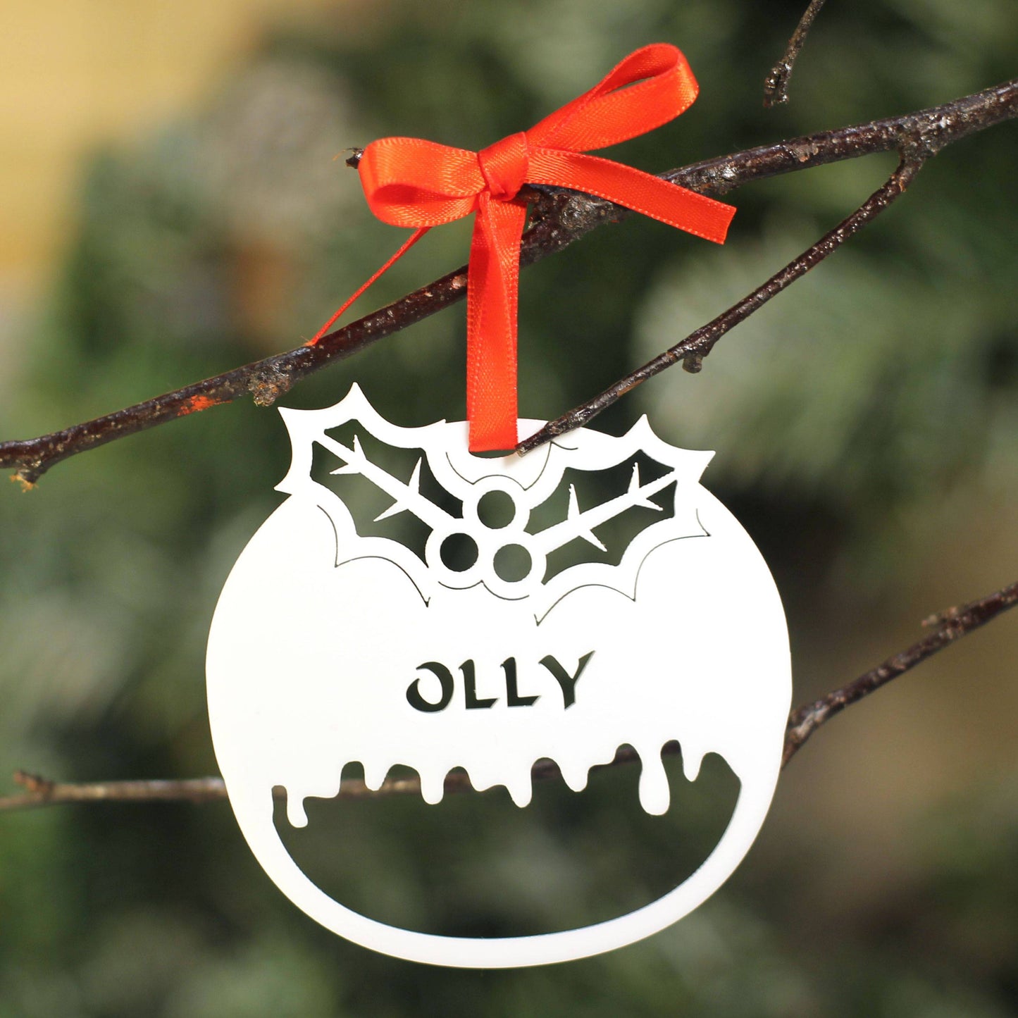 Personalised Custom White Christmas Pudding Christmas Tree Bauble Festive Decoration Ornament Decorations Best Personalise Name Xmas .n. - DirectlyPersonalised