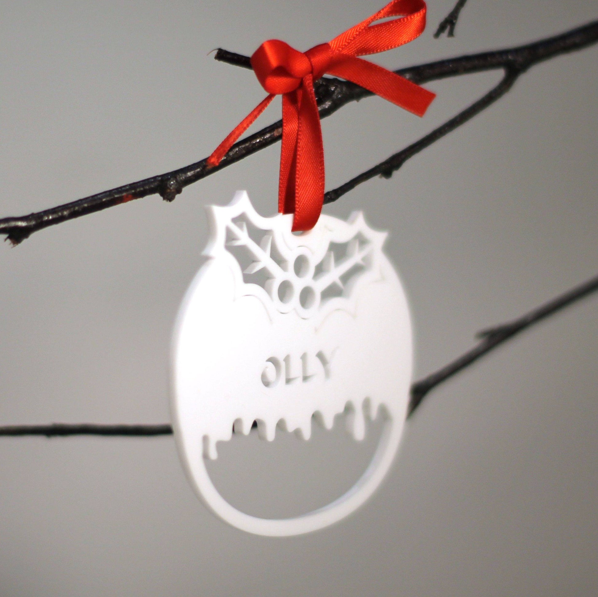 Personalised Custom White Christmas Pudding Christmas Tree Bauble Festive Decoration Ornament Decorations Best Personalise Name Xmas .n. - DirectlyPersonalised