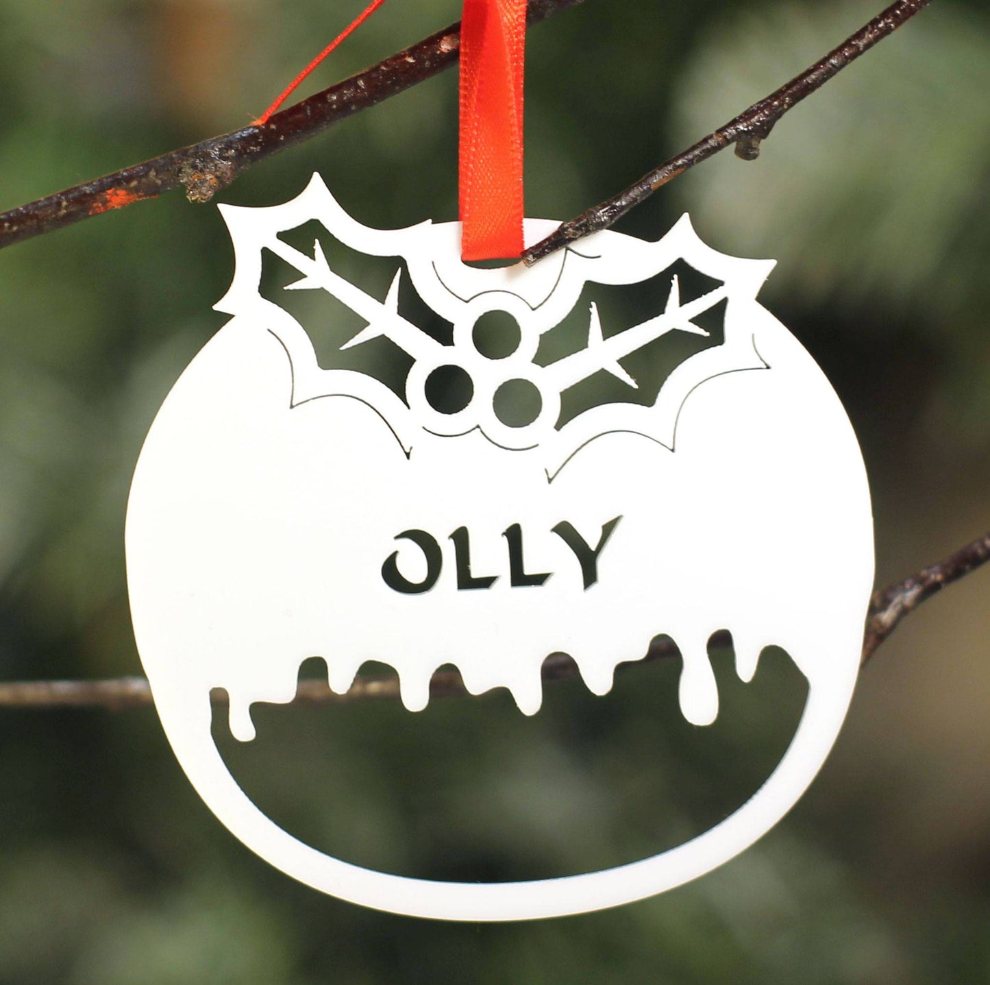 Personalised Custom White Christmas Pudding Christmas Tree Bauble Festive Decoration Ornament Decorations Best Personalise Name Xmas .n. - DirectlyPersonalised